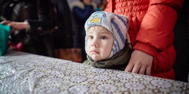 oltre 20.000 bambini ucraini sono stati sequestrati e deportati a migliaia di chilometri dalle truppe russe. (fonte: Yale Humanitarian Research Lab).
In Italia non fanno notizia.