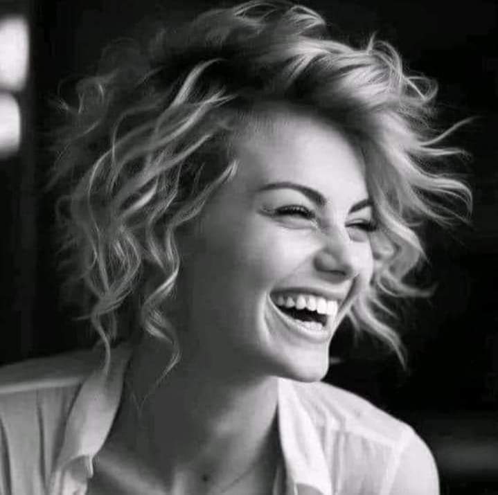 Günaydın,
çayı şekersiz 
içip 200 yıl yaşayanlar. 😐😁😂
...........// #SB <a href="/sb35__/">🌷🕊️SAKLI BAHÇE & Zır deli🌷🕊️</a> <a href="/SB121235/">╰❥🌷🕊✦SAKLI BAHÇE✦🌷🕊️╰❥</a>