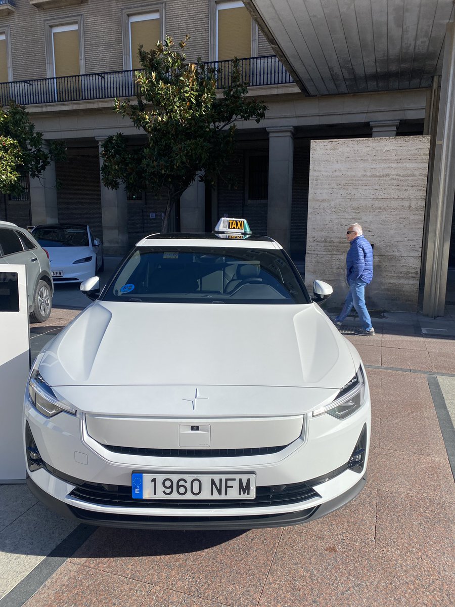 zarataxi's tweet image. Vehículos homologados para Taxi en Zaragoza.  #ZaragozaEsTaxi