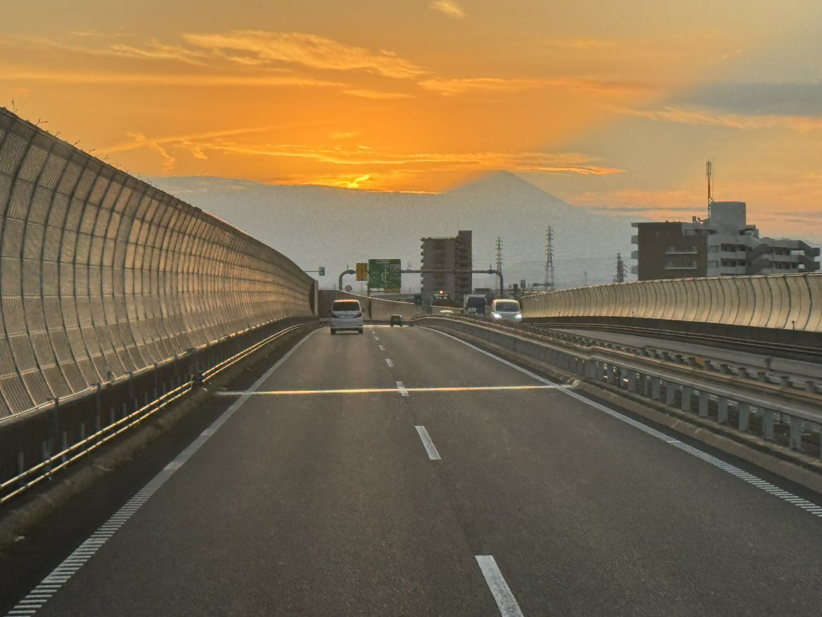 車庫バックします🚚