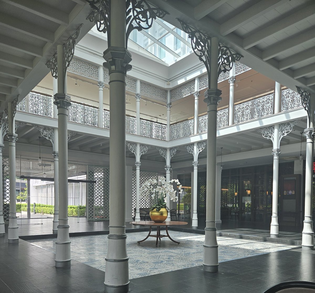 AlodiaOils's tweet image. Local architecture at Wyndham Chao Fah.
#alodia, #spasignatures