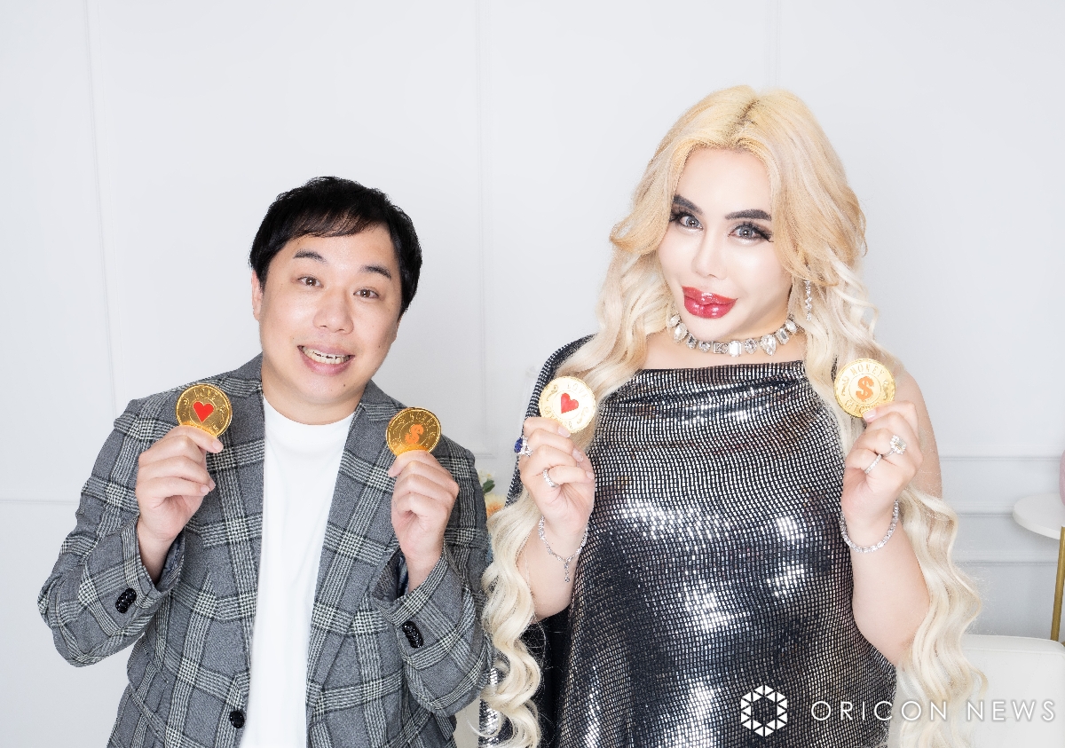 oricon's tweet image. ＼オリコン独占対談／
霜降り明星せいや＆アレン様
“最強コンビ”久々コラボ実現✨️

1年ぶりの対面も爆発的な盛り上がり❗️
oricon.co.jp/news/2407916/?…

恋愛の悩みを一刀両断🔥
アレン様「これで全部解決します。ボディタッ…」
oricon.co.jp/news/2407919/?…

#霜降り明星 #アレン様