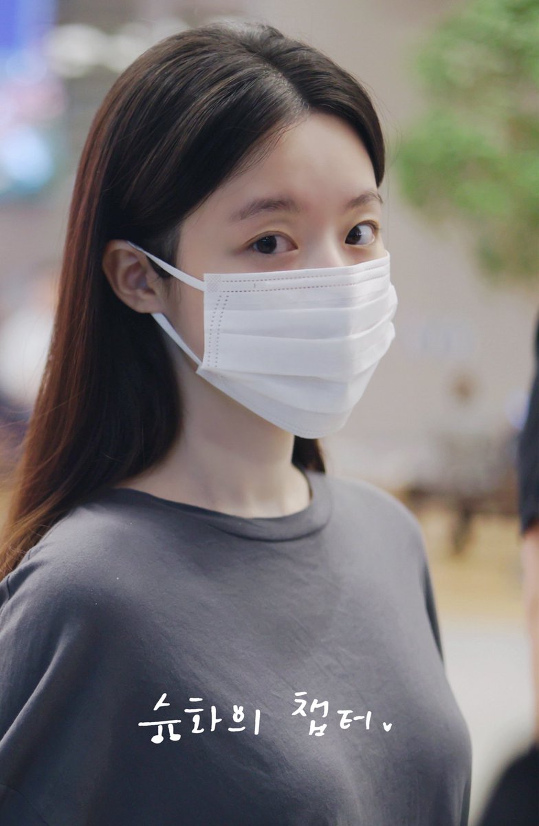 chapter_ysh's tweet image. 250924

고생했어 얼른 집가서 푹쉬자🥺

#아이들  #여자아이들 #GIDLE #IDLE  
#슈화 #SHUHUA #舒華