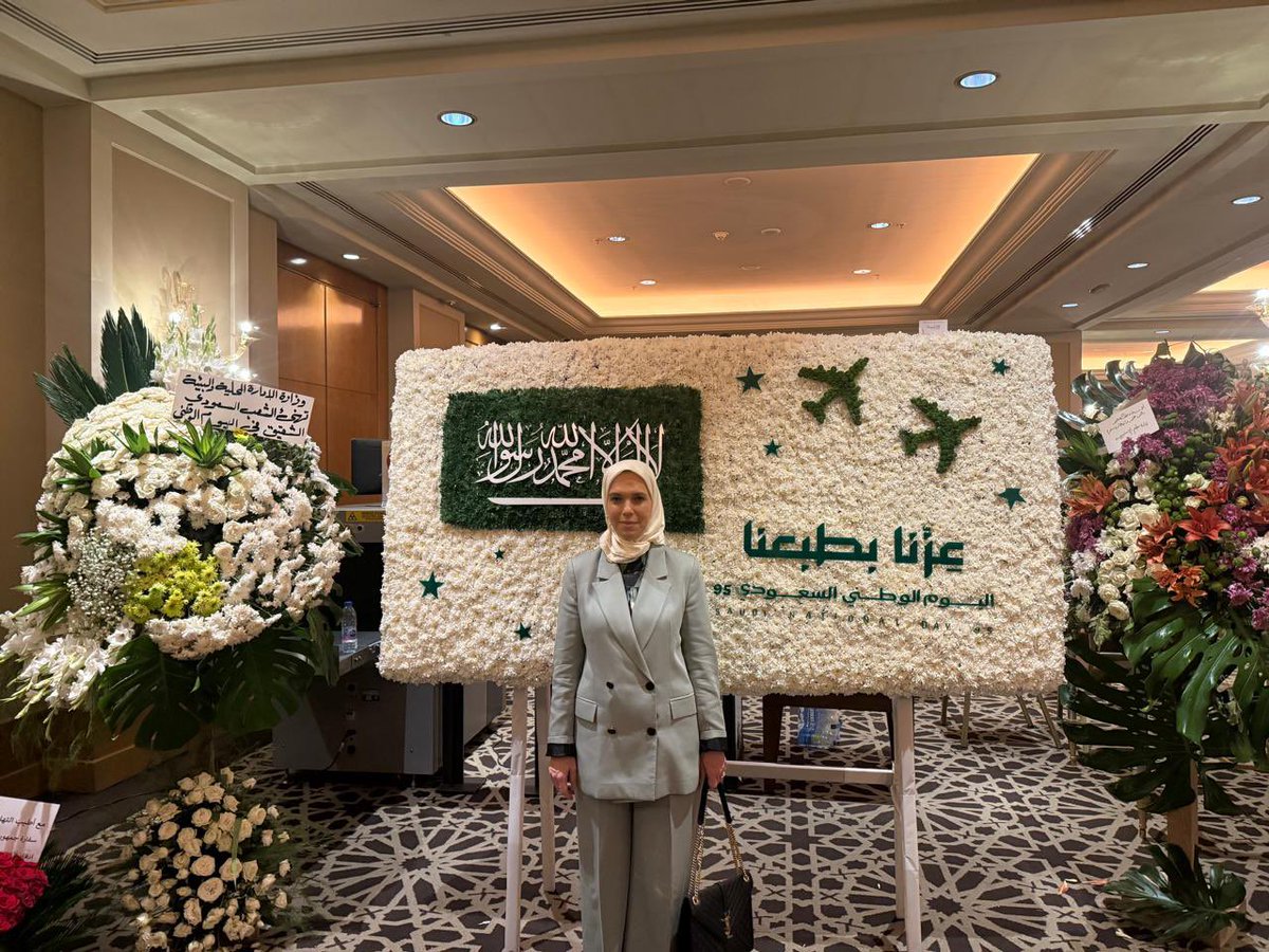 HoudaAtassi's tweet image. سعدت بتلبية دعوة سعادة سفير المملكة العربية السعودية في دمشق د.فيصل بن سعود المجفل، وحضور حفل الاستقبال الذي أقامته السفارة بمناسبة اليوم الوطني الـ 95 للمملكة. 🇸🇦

مناسبة جمعتنا تحت الأخوة العربية وعمق العلاقات، وأكدت أن الاحتفاء بالوطن هو احتفاء بالقيم التي تجمعنا جميعًا:…