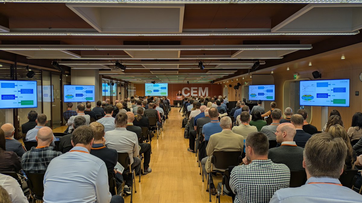 IET_online's tweet image. #CEM2025 is up &amp;amp; running with a busy opening session.

Check out the full conference programme👉ilmt.co/TL/A3VL 

#environmentalmonitoring #cleanair #airpollution #climatechange #emissions #greenenergy #airquality #airqualitymonitoring #sustainability #methane #oilandgas