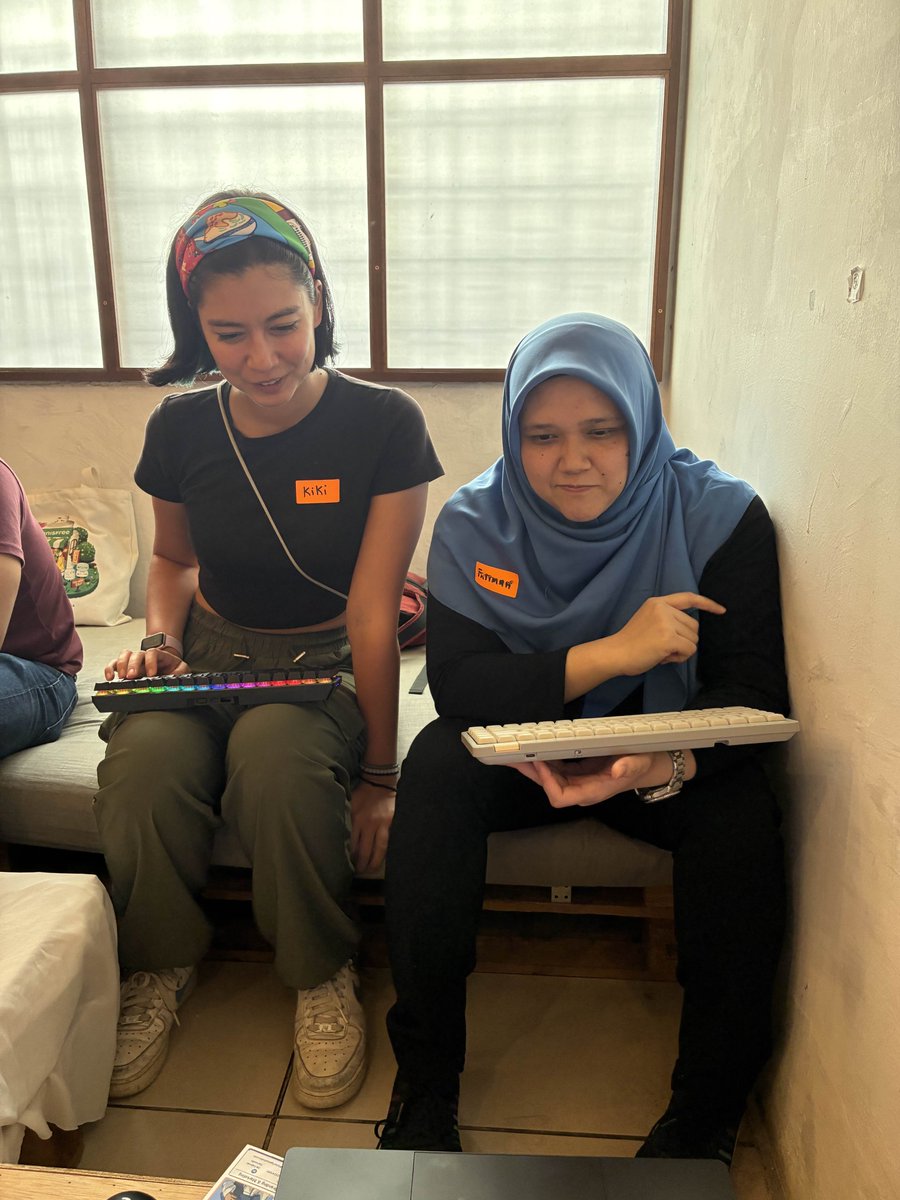 We had a fun time at All Aboard Bites event last week, at Bojio Space! Thanks to those who played Duo Quest board game, and Duo Quest video game! We hope you had a good time as we did.

Also, thank you to <a href="/all_aboard_my/">All Aboard</a>  for inviting us!  #malaysiangame #DuoQuest #indiegame