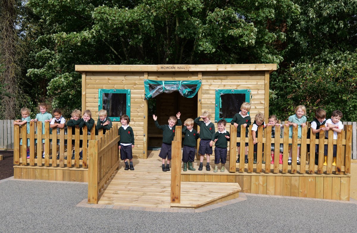 NewbyLeisureLtd's tweet photo. New Project Alert!🌿

We’ve completed a #NaturalPlaygroundDesign at Mowden Hall School, Northumberland 📍

With an outdoor classroom, water &amp; sand play, construction area + timber climbing equipment to spark imagination &amp; active learning 🌳

Learn more👉 https://t.co/Vv6TOtBQrM https://t.co/dseARuYEF2