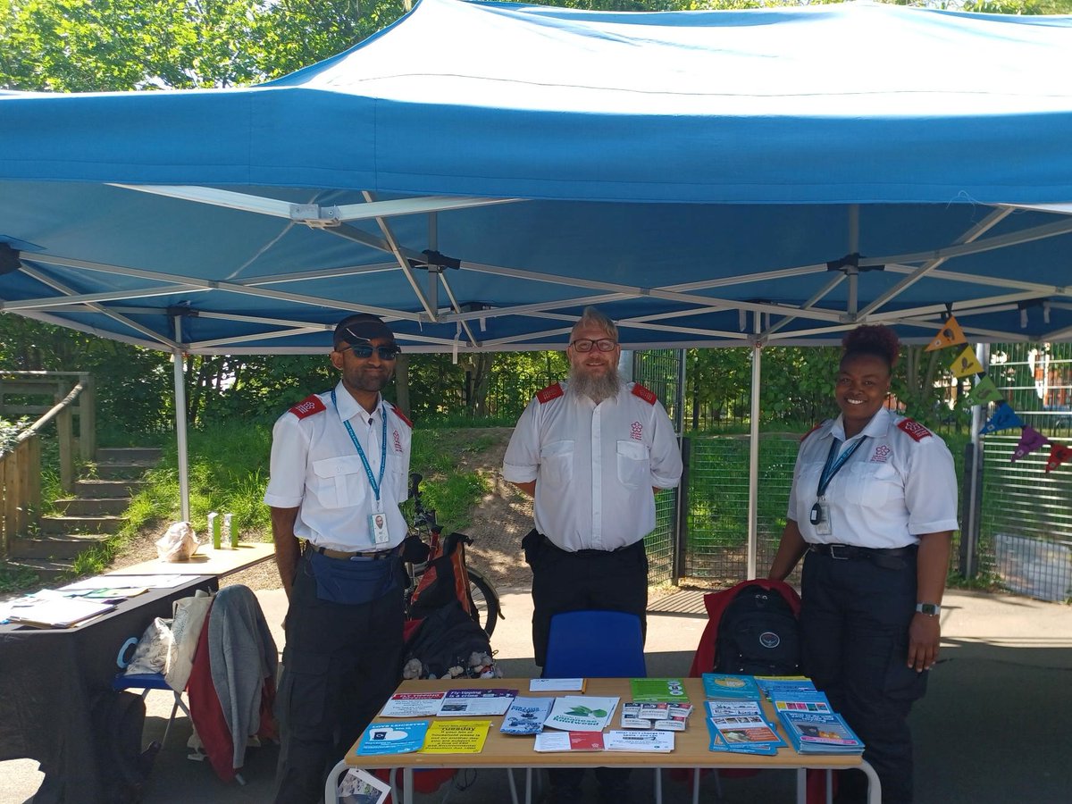 We are recruiting for 2  patrolling wardens. the closing date is 07/10/2025. For further details and the Job Specification please go to  jobs.leicester.gov.uk/find-job/searc…