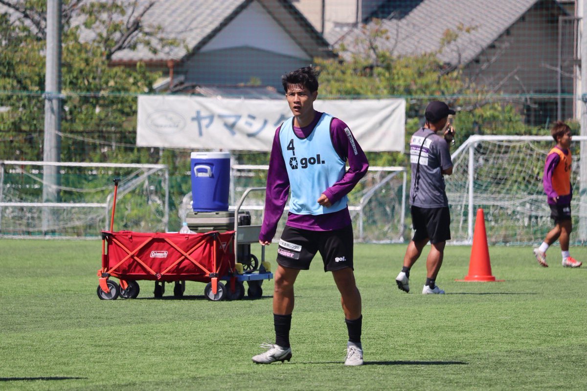 藤枝MYFC ハーフジップ 支給 藤枝MYFC ハーフジップ 支給 - メルカリ