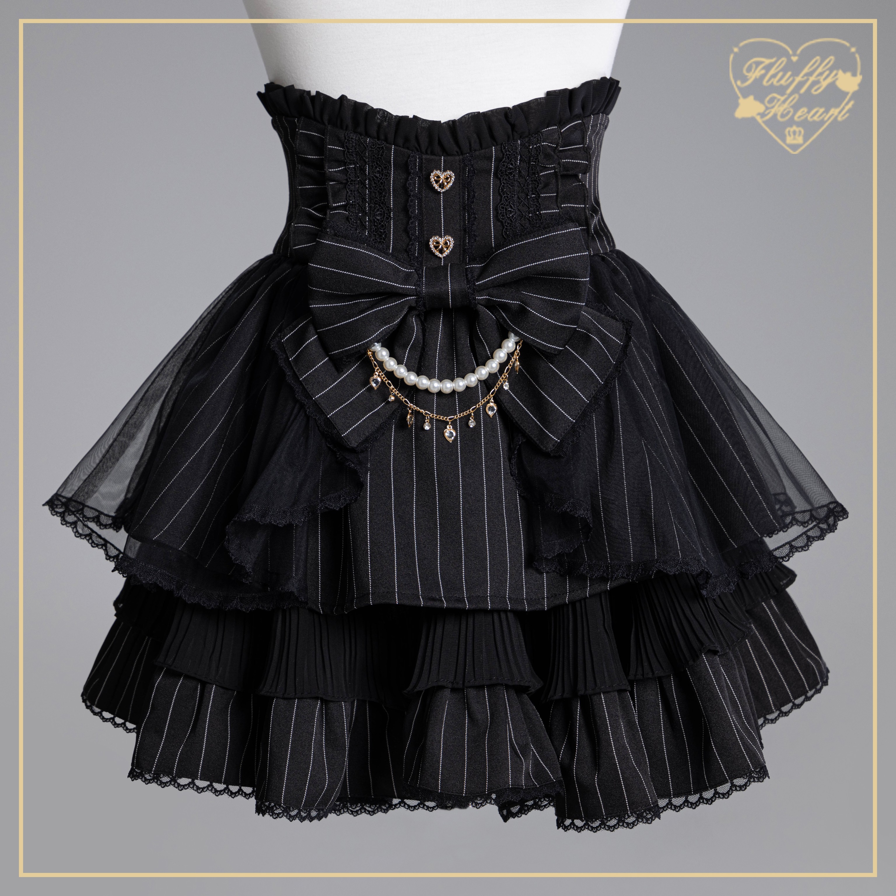 ♦︎幻♦︎ 希少新品　定価4.2万円 ADORE マルチストライプブラウス　VERY ♦︎幻♦︎ 希少新品 定価4.2万円 ADORE マルチストライプ