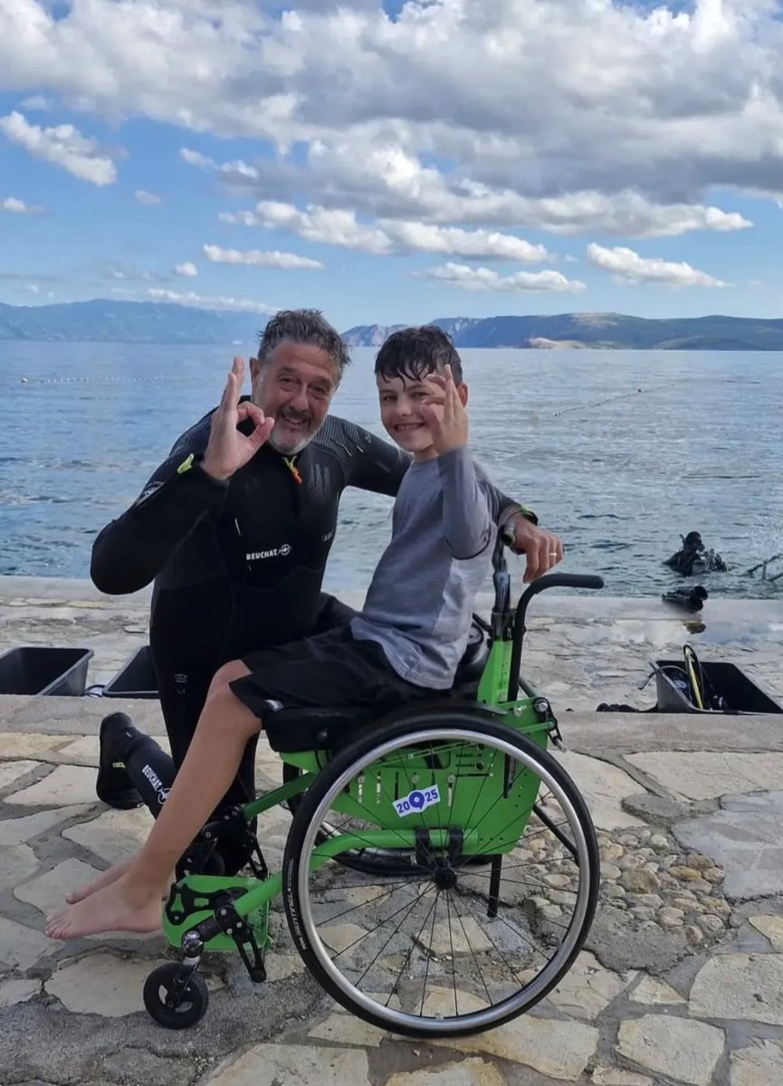 David is now an SSI Classified Diver! 💪🌊 He can dive with dad Michael (Stress &amp; Rescue + Classified Buddy) &amp; mum Silke (OWD + Navigation). 🎉 A true family diving adventure in Croatia! 🐠💙

📷 @actionsporttauchen

#divessi #wearessi #croatia