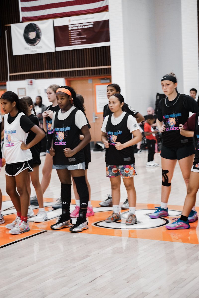 Stay 🔒 in! #eygclinic