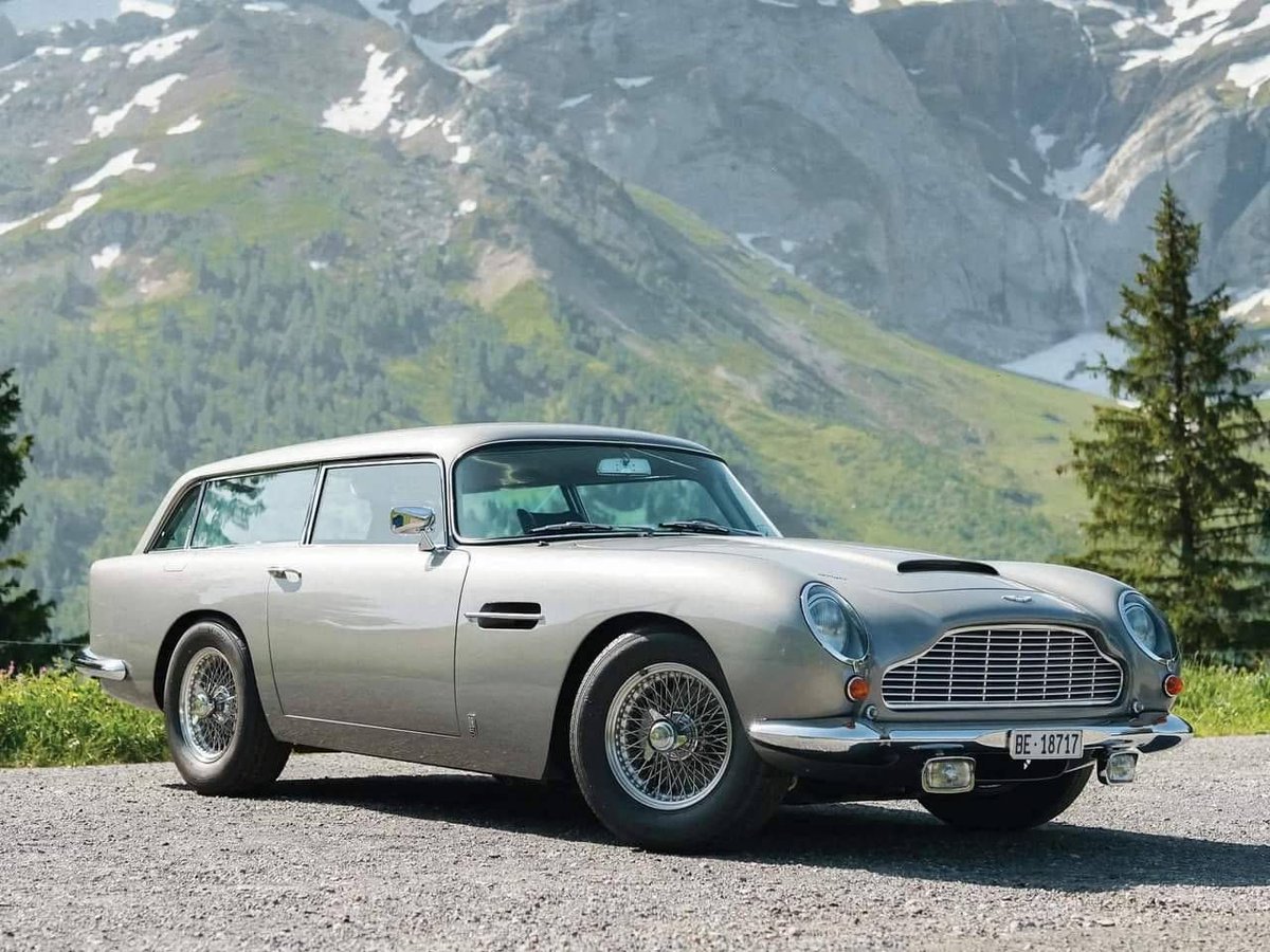 Retromania4ever's tweet image. 🇬🇧 1965 #AstonMartin DB5 Shooting Brake