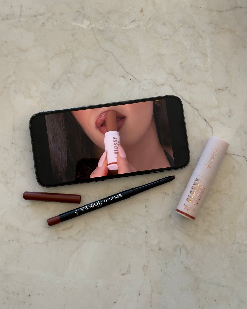 essence south africa (@essence_za) on Twitter photo one liner, endless looks πβ¨ chestnut perfection is the ultimate base for all our glossy glaze lipsticks π versatile, long-lasting + always flawless π
Only R49.95 in-store and online @Clicks ππ one liner, endless looks πβ¨ chestnut perfection is the ultimate base for all our glossy glaze lipsticks π versatile, long-lasting + always flawless π
Only R49.95 in-store and online @Clicks ππ