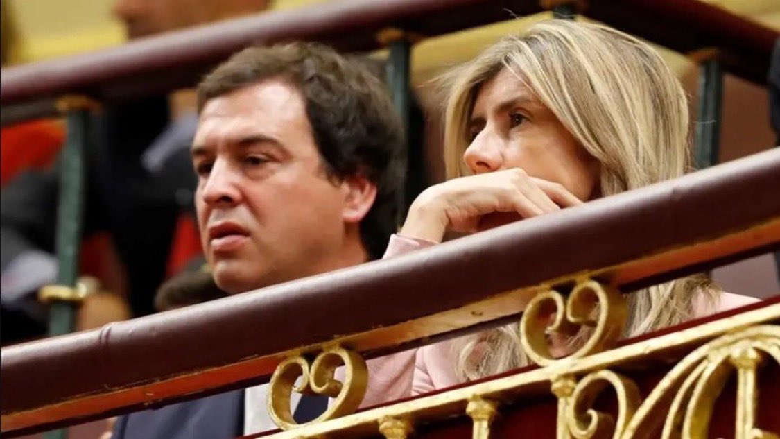 hazteoir's tweet photo. Si necesitan ayuda que la pidan https://t.co/GqybBx5r56