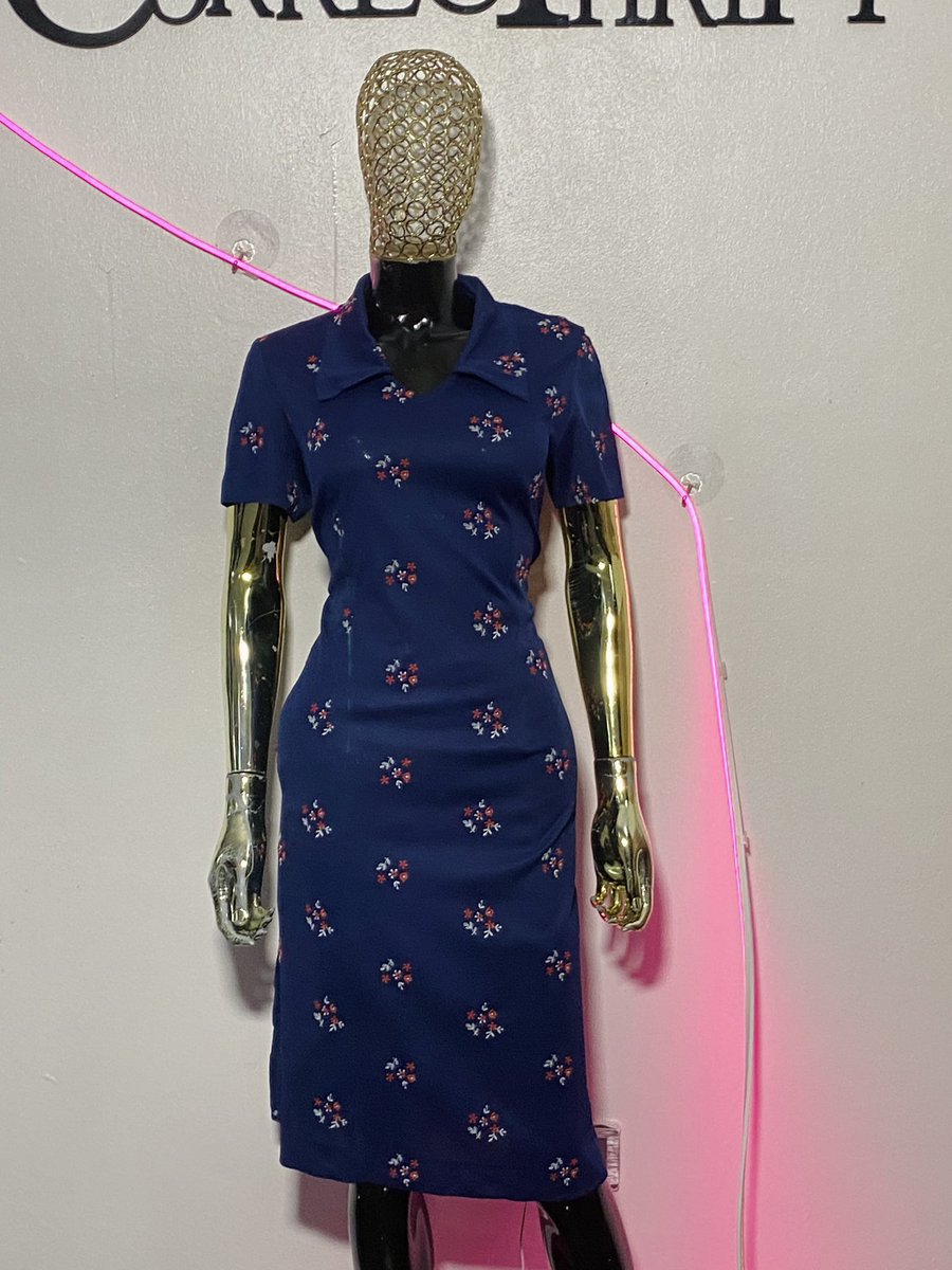Correcthrift's tweet photo. @_DammyB_ @ChukwuWendy @ehdeeray @Olajumoketeey @Divine_joseph_ @ronnie_debowale @sandraaaa_mo @khilarah @Jesudunni_ Beautiful dress
Uk 16-20
7000 https://t.co/aBPhKnYZMN