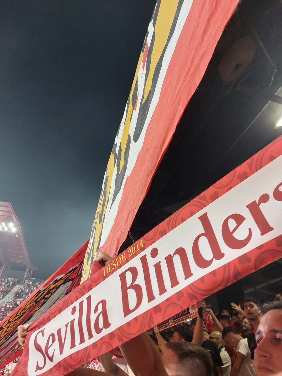 PS Sevilla Blinders tweet media