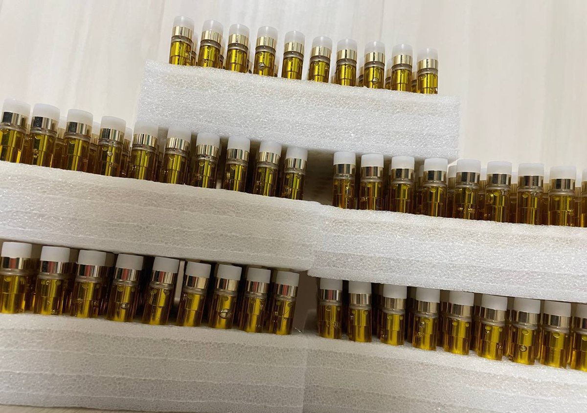 ただいま。

リポストの中から🥦🍯セットを10名様に配ります🎁

チャンネル1000人超え⇩
t.me/Mr_Honey06

新しい垢フォローお願いします😭

企画参加もドシドシ待ってます‼︎

#郵送優良店