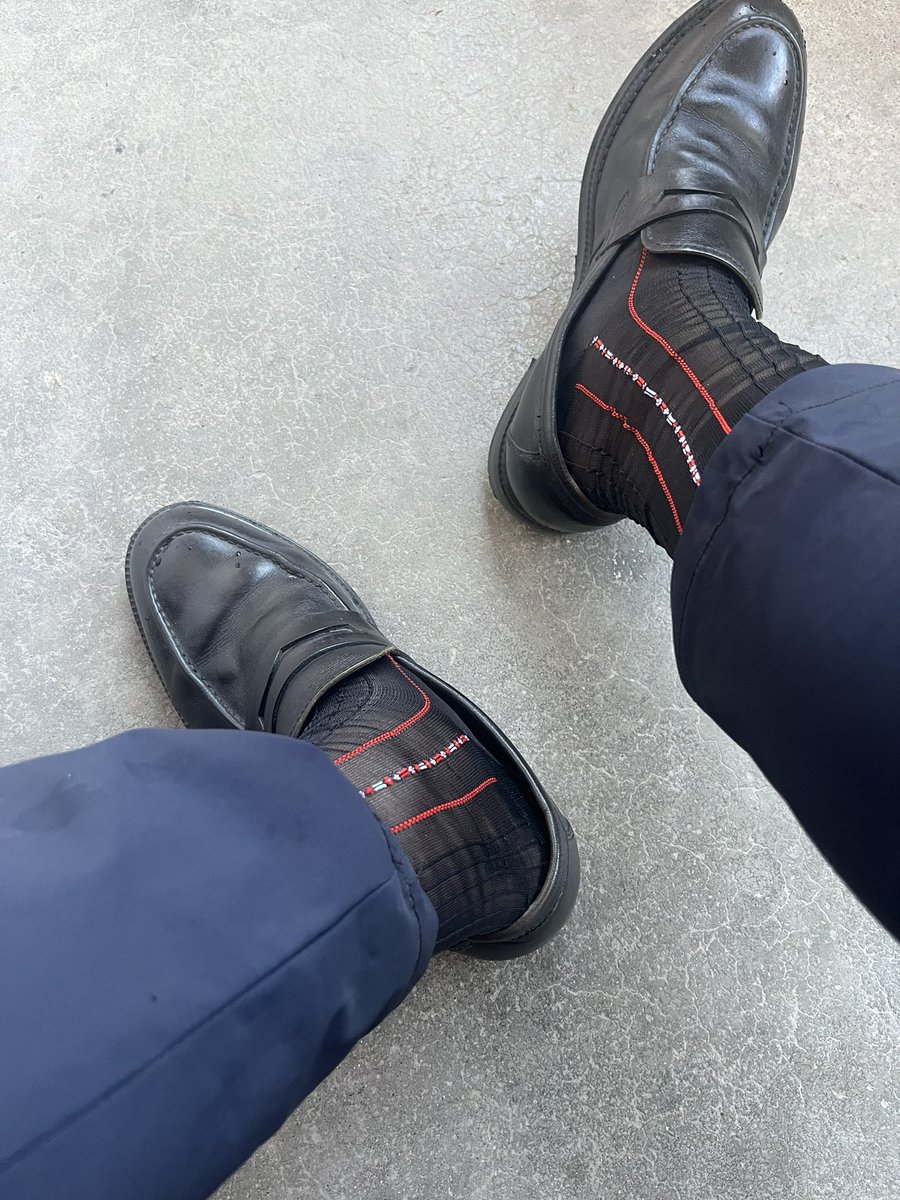 最怕无所事事！哪怕看上本书！可是……？