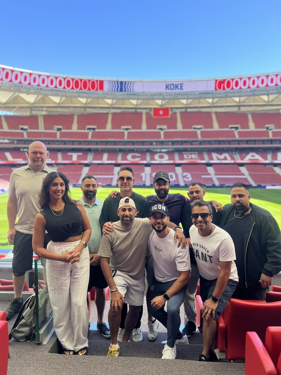 “The best things in life are the people you love, the places you go, and the memories you make.” Day one of our tour of #Madrid was simply incredible. A big thank you to <a href="/Olimpiclastabla/">OLIMPIC DE LAS TABLAS</a> for hosting us. #CreatingMemories #ShapingLives #SporttiersOnTour