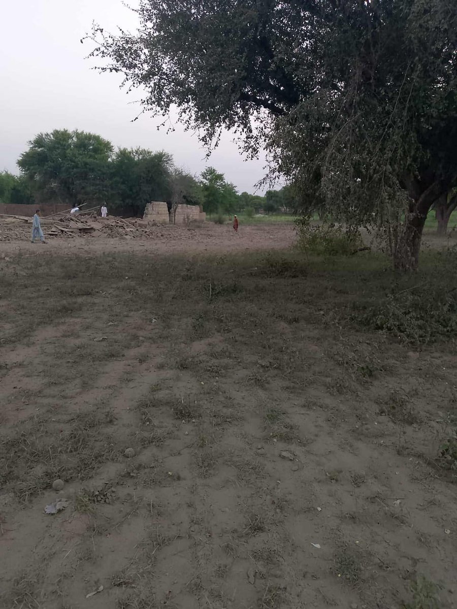 AfghaNarrative's tweet photo. From Tirah to Lakki Marwat, Pakistani military rain bombs on Pashtun villages. First massacring families in Tirah, now demolishing homes in Sheri Khel, Karmu Khel, Nawaz Mulla Khel &amp; Wanda Teray in #LakkiMarwat. Different valleys, same intent. #TirahMassacre #PashtunGenocide https://t.co/LQHvkZO3vc