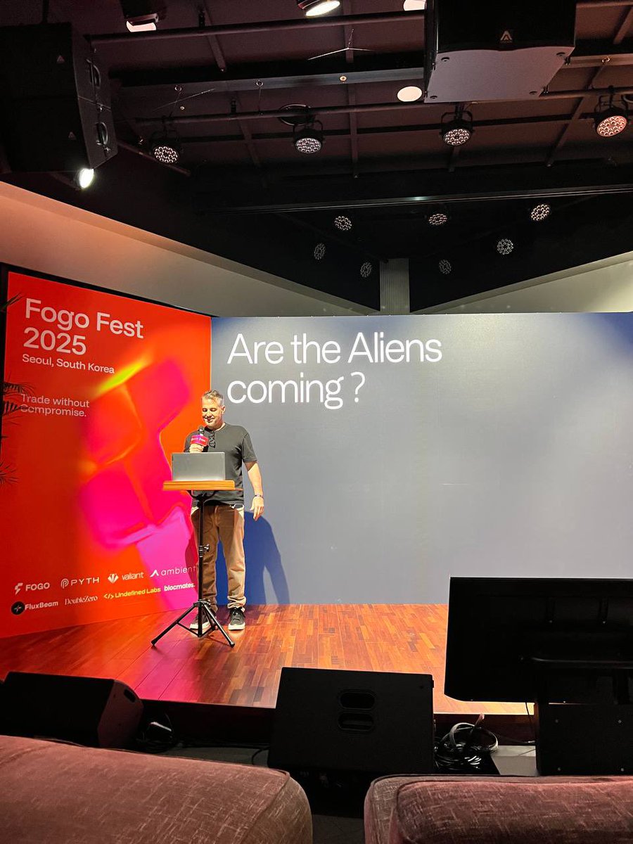KimchiOnChain's tweet photo. @FogoChain at KBW https://t.co/Fwml0iB8B8