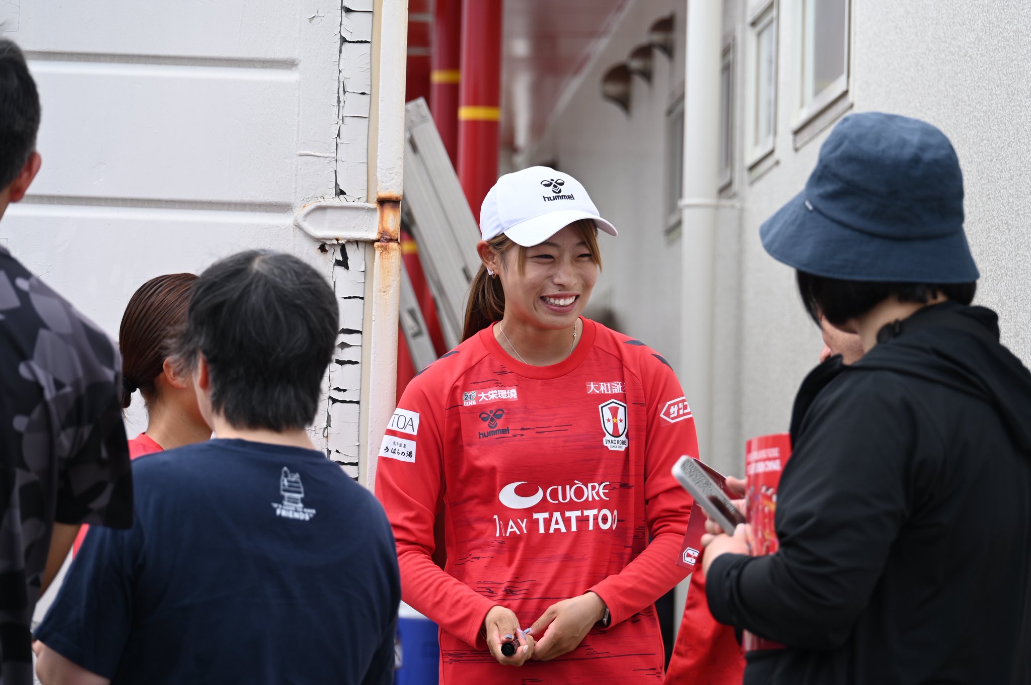 INAC神戸レオネッサ　トレーニングウェア　練習着　長袖　ゴールキーパー INAC神戸レオネッサ トレーニングウェア 練習着 長袖 ゴールキーパー