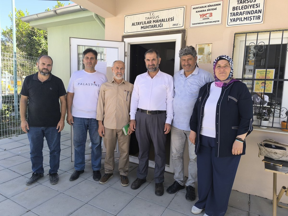 İlçe Başkanımız Hikmet Tanış, Altaylılar Mahallesi Muhtarı Yeliz Bozkurt’u ziyaret ederek TBMM’ye sunduğumuz çifte vatandaşlık ve asgari ücret ile ilgili kanun tekliflerimizi takdim etti, mahallenin sorunlarını dinledi.

#HÜDAPAR #Tarsus #Mersin