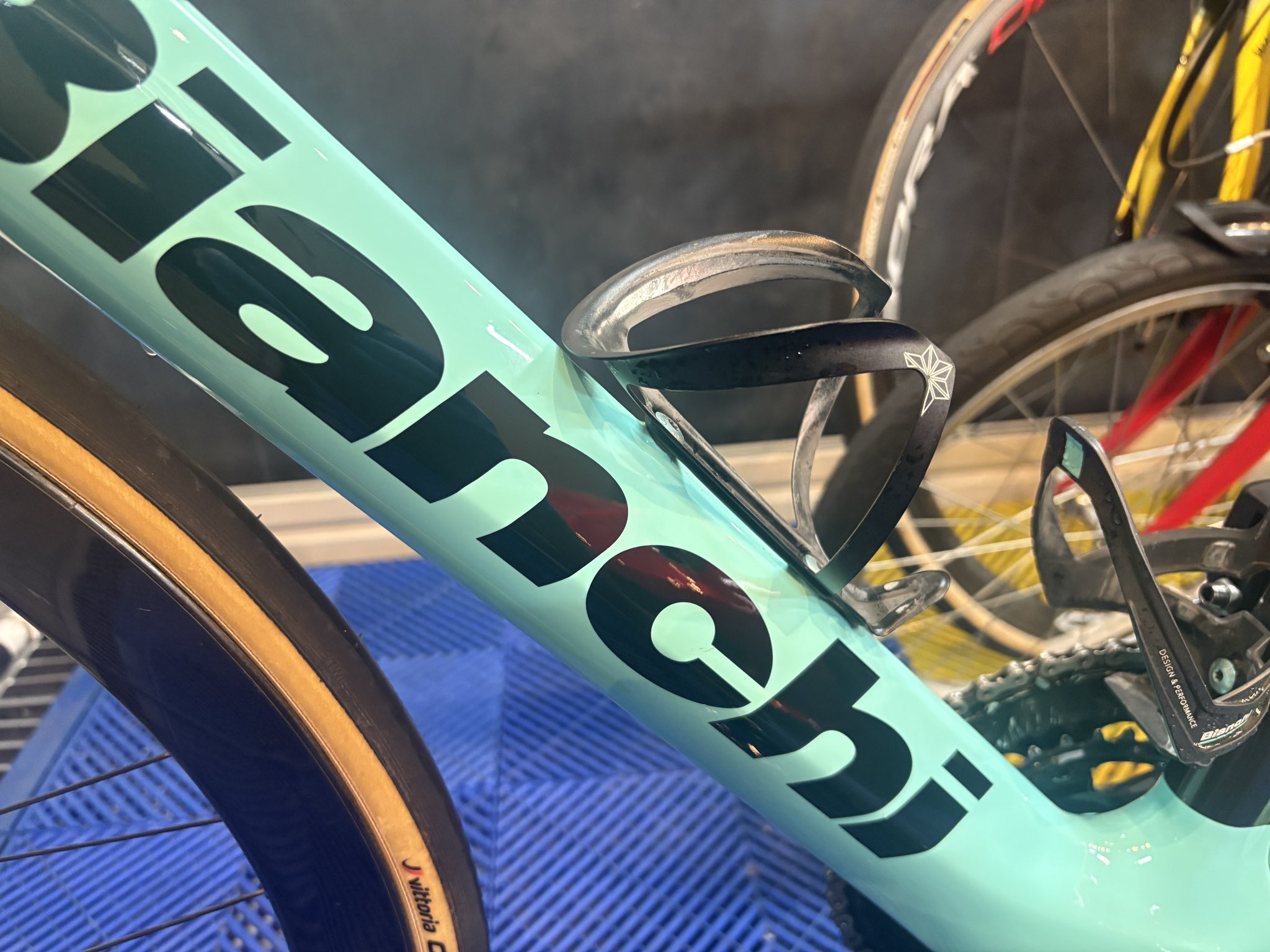 三輪自転車「洗車、コーティング済み」 SENSHA Bicycle 東京中央 ｜自転車の洗車とコーティング