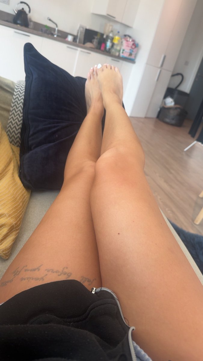 Submisve133's tweet photo. I will make your pay to satisfy my thick cock and you will love it
Dm now
#findom #findomtraining #paypig #financialdomination https://t.co/7gDAinSGAs