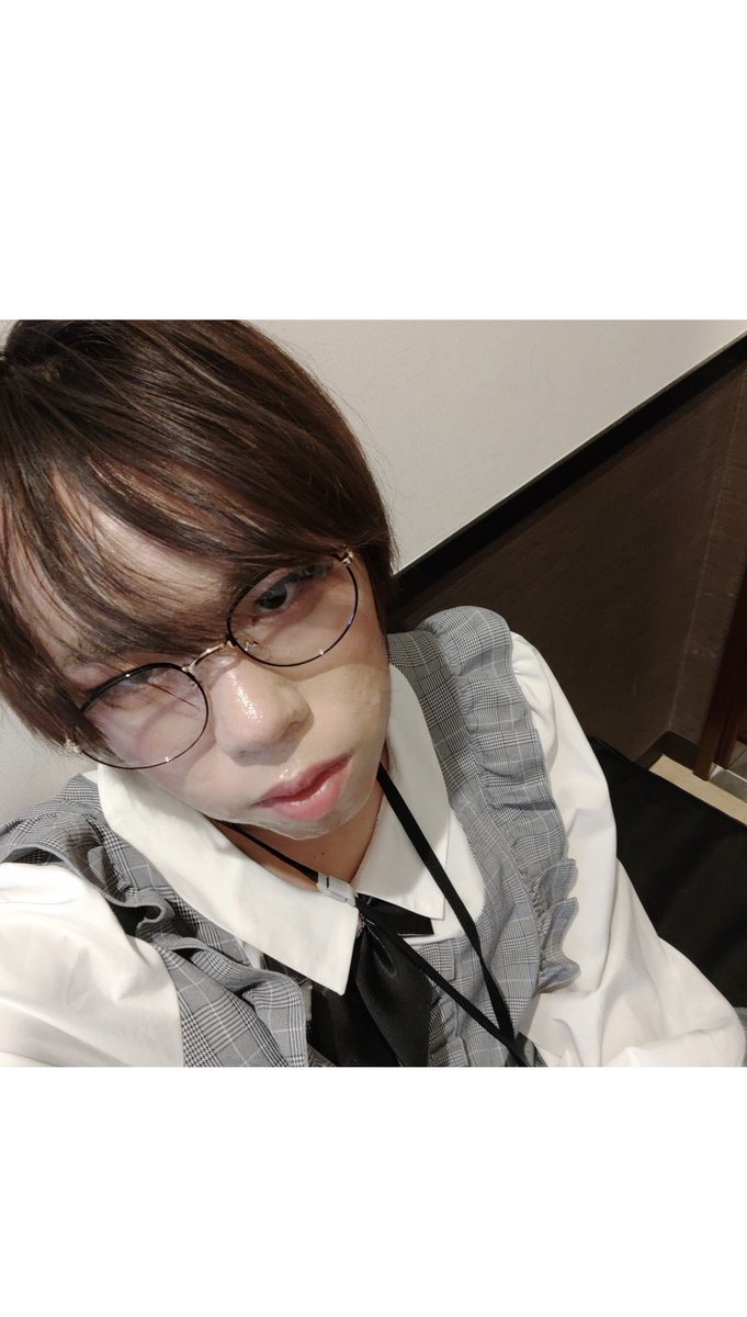 過去画像。約2年前に快活で撮影。当時はメイク出来なかったので女装サロンでメイクしてもらいました。
#女装男子は自撮りを上げろ 
#男の娘ᅠ 
#ジェンダーレス