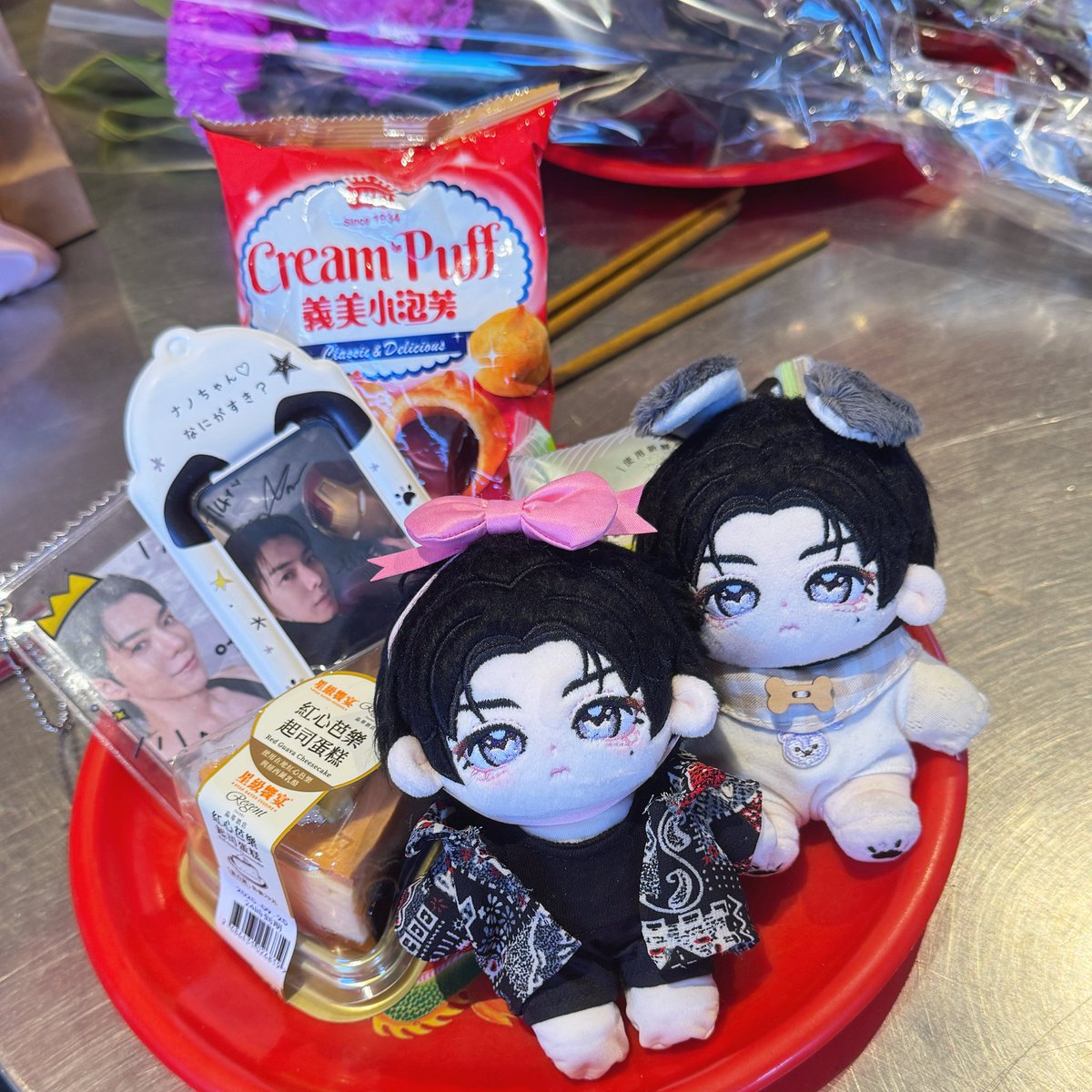 神様は甘いものが好きらしい
祈る🙏

#nanono #나노노 #김나노