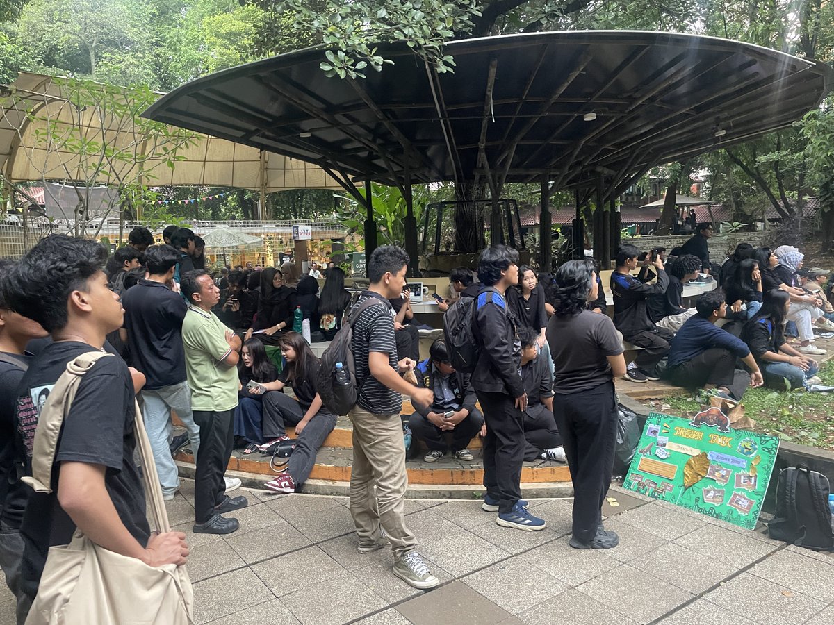 Yap Yun Hap memorial event is being held at Taman Rotunda Teknik right now.