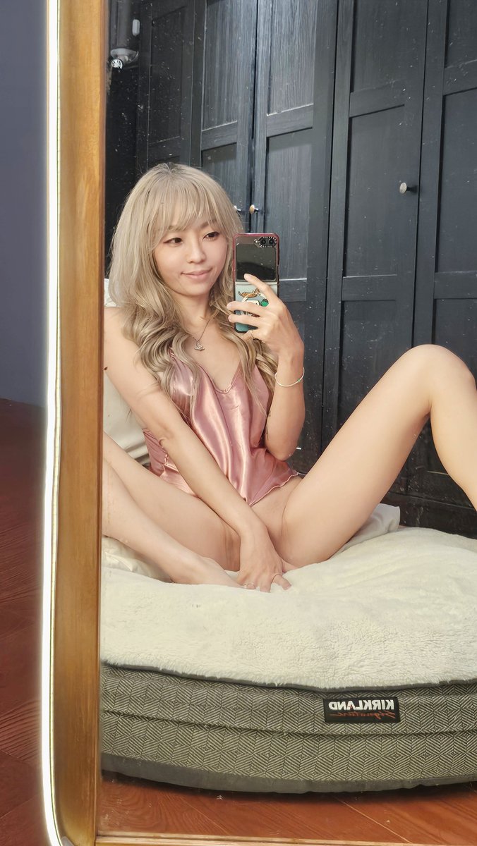 ๐๐๐ฅ๐ค๐ฆ๐๐๐ฅ๐ฅ๐ช๐๐ฆYour Honey Dripping Kitty tweet media