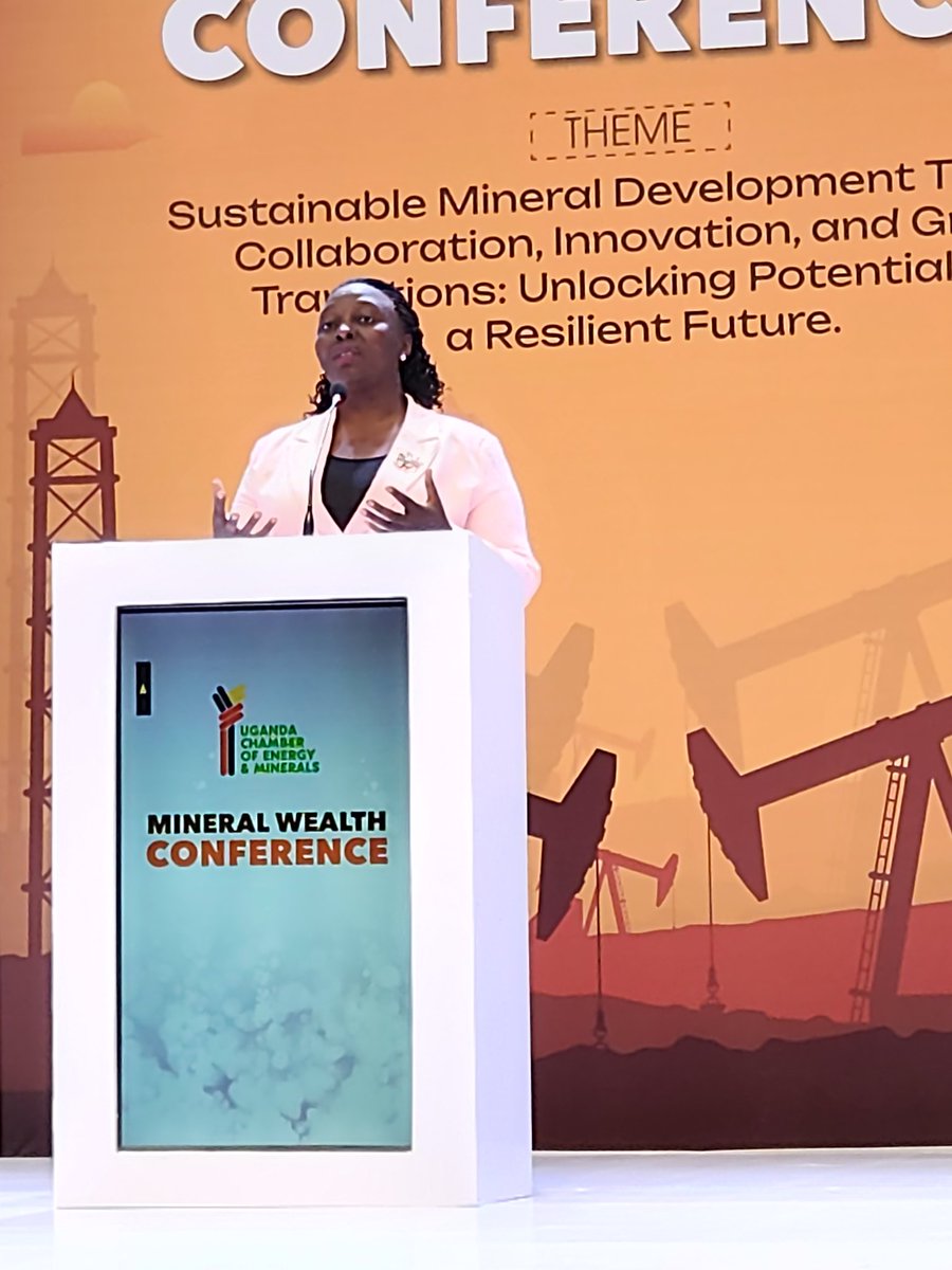 MEMD_Uganda's tweet photo. At the @UgandaChamber 14th Mineral wealth conference 2025, PS @irenebateebe revealed that Uganda is endowed with significant mineral wealth, with 9 gold refineries ensuring implementation of @KagutaMuseveni value addition strategy. https://t.co/zGFbQBKW5W