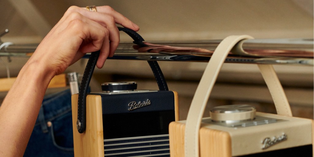 Vintage vibes, modern sound.

Rambler Midi blends retro style with rich audio &amp; Bluetooth streaming.
What song would you play on it right now? 🎶

#RobertsRadiosIreland #RamblerMidi #RetroRevival