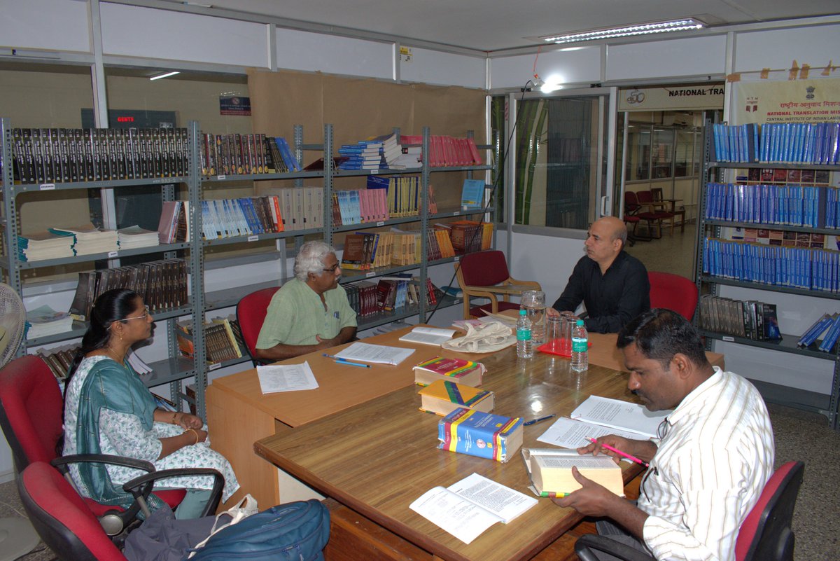 NTM_CIIL's tweet photo. Our Ongoing Workshop

Workshop on Vetting and Finalization of Kannada Translations of
'Life in the Universe' by M. S. Chadha and Bal Phondke, and
'Doing Science is Fun' by V. G. Kulkarni, R. M. Bhagwat, and V. G. Gambhir

Date- 24th Sept. – 29th Sept. 2025
Venue- NTM, CIIL https://t.co/yHapz1t3qR