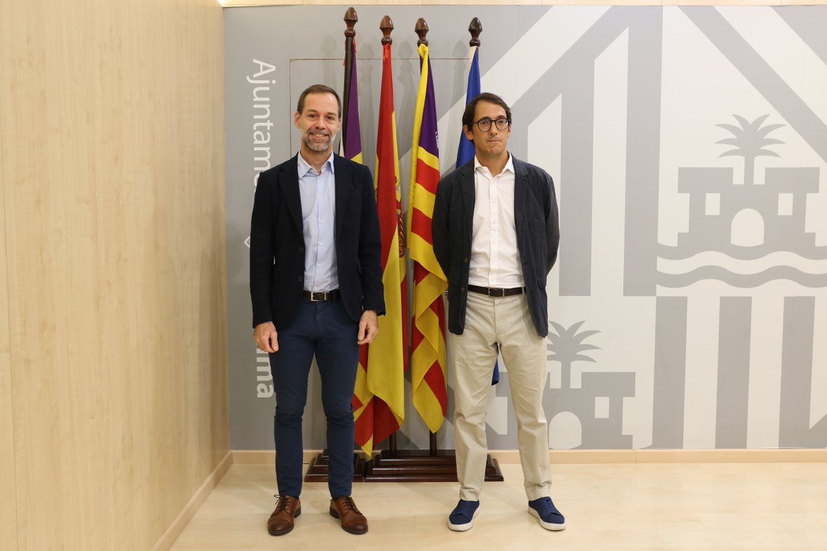 🏗️ El batle promotor vol omplir Palma de xalets de luxe en sòl rústic.

✊ Defensarem els 39 barris de la ciutat afectats d’aquest urbanisme salvatge que expulsa veïns, només beneficia uns pocs i engreixa promotors.

Més info 👇👇👇
ca.psoepalma.com/post/el-psoe-p…