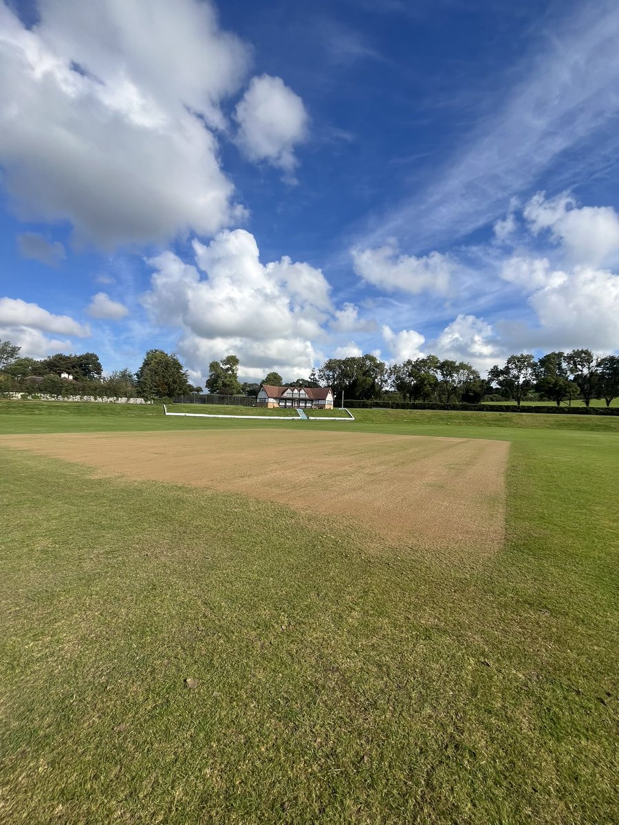 Last reno complete at Oak Hill 👏👨‍🌾

<a href="/cricketleinster/">Cricket Leinster</a> ⚡️

#GM 🌱