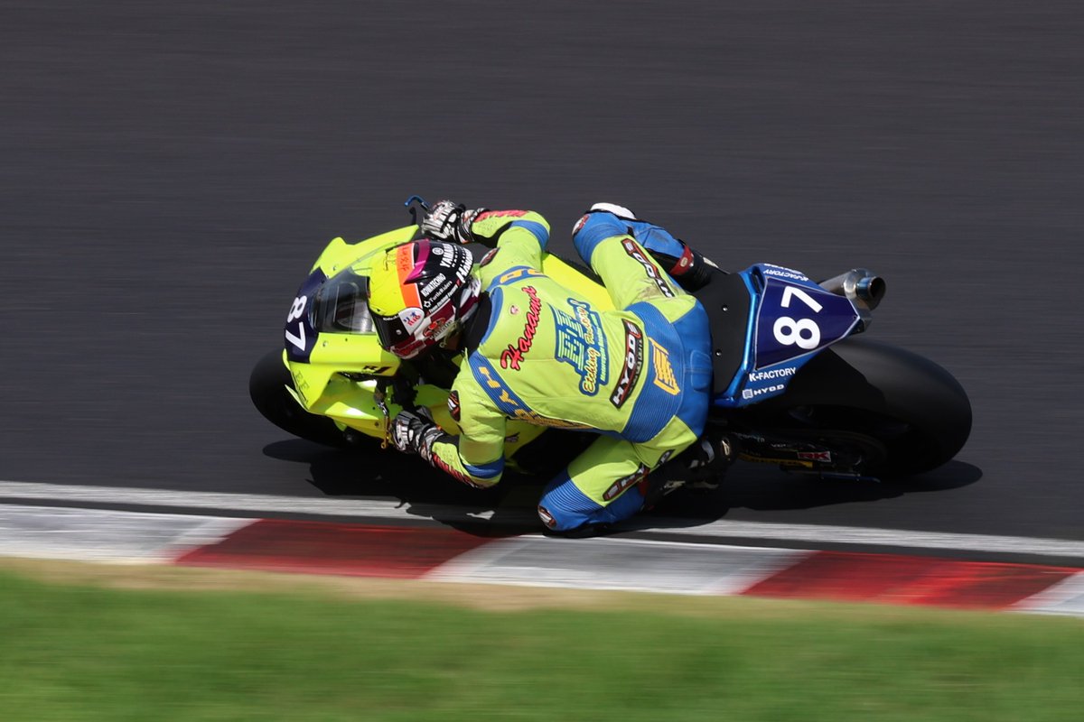 kzkr963's tweet photo. 2025鈴鹿サンデーロードレース　第3戦
INT ST1000
#87 チーム・エッチングファクトリー
花村 峻一 選手
#鈴鹿サーキット
#鈴鹿サンデーロードレース
#花村峻一 https://t.co/cRVRgoU7pg