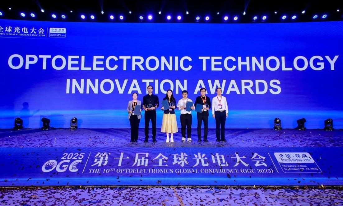 EPSRC CDT in Compound Semiconductor Manufacturing tweet media