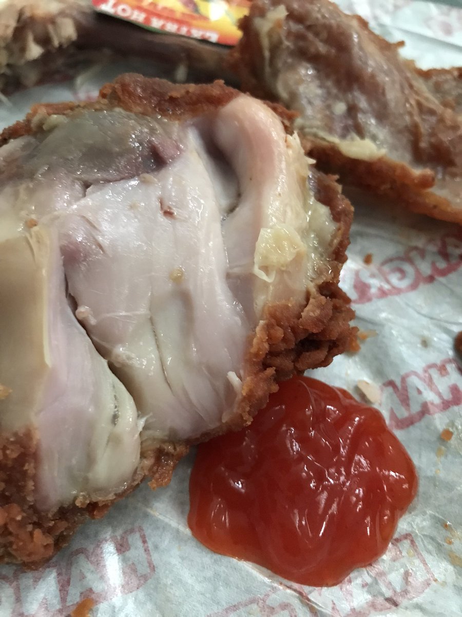 LOOK! The spicy is spicying 🔥

BENERAN PEDES DAR DER TAPI DALEMNYA TETAP JUICY 🫠