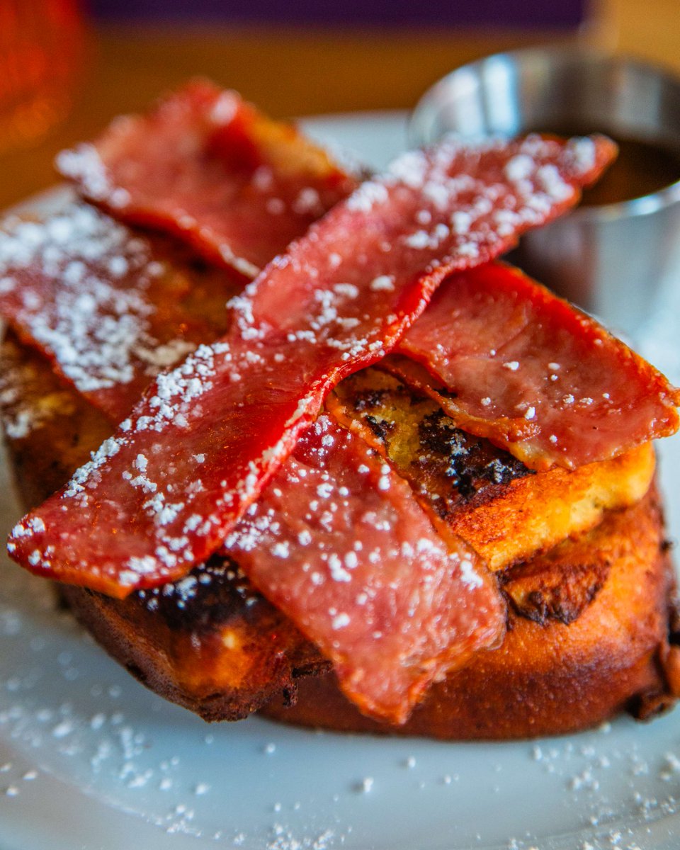 qotspub's tweet image. Midweek is cute but the weekend is where the magic happens ✨ 

Every Friday and Saturday, 12PM-3PM, Original Flava are bringing the fire straight to your plate. Plantain, dumplings, saltfish, ackee... it is breakfast but better &amp;amp; you will not want to share a bite.

BOOK NOW!