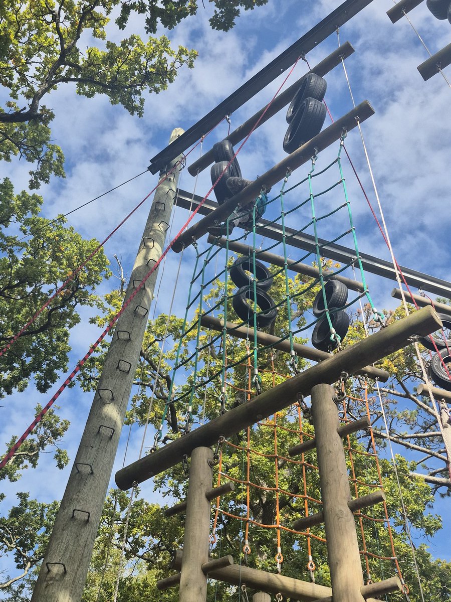 Mr Riley tweet media