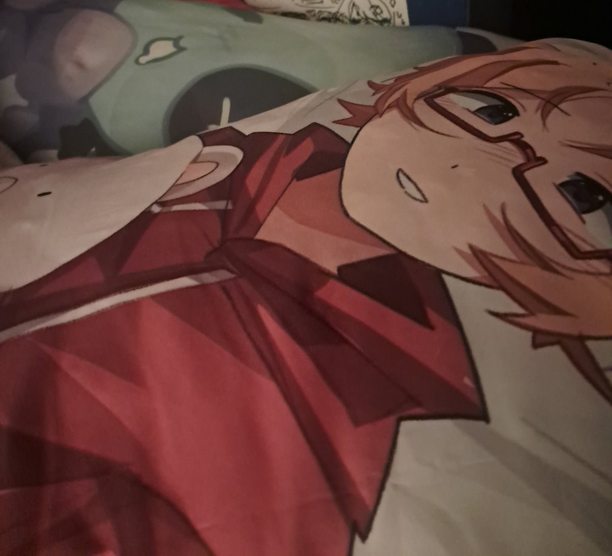 "i think im pretty normal!"
and then i turn to my right