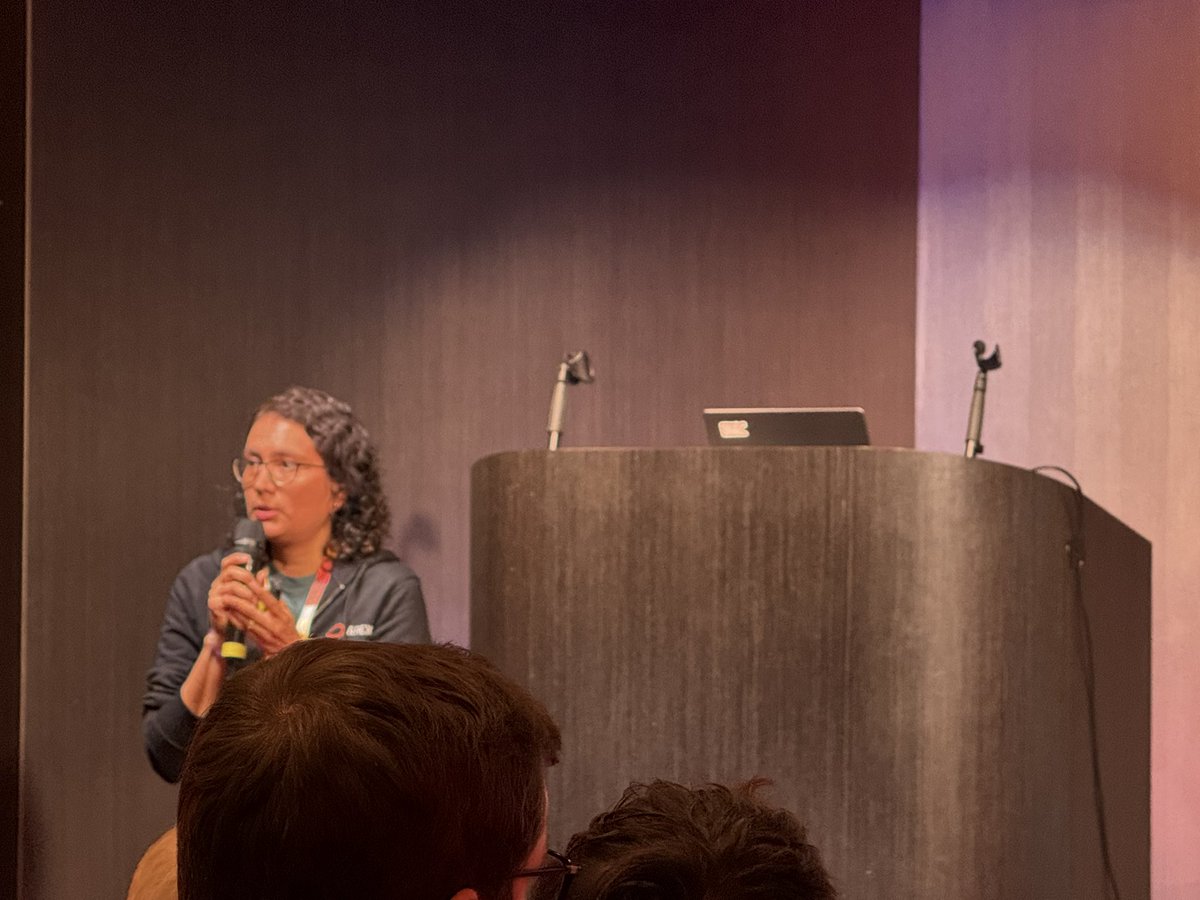 Monica Godoy (<a href="/signal006/">Mónica Godoy #orclAPEX 🚀</a>) tells us all about the enormous potential of #orclAPEX at APEX Day Paris.

#APEXDayParis #orclAPEX