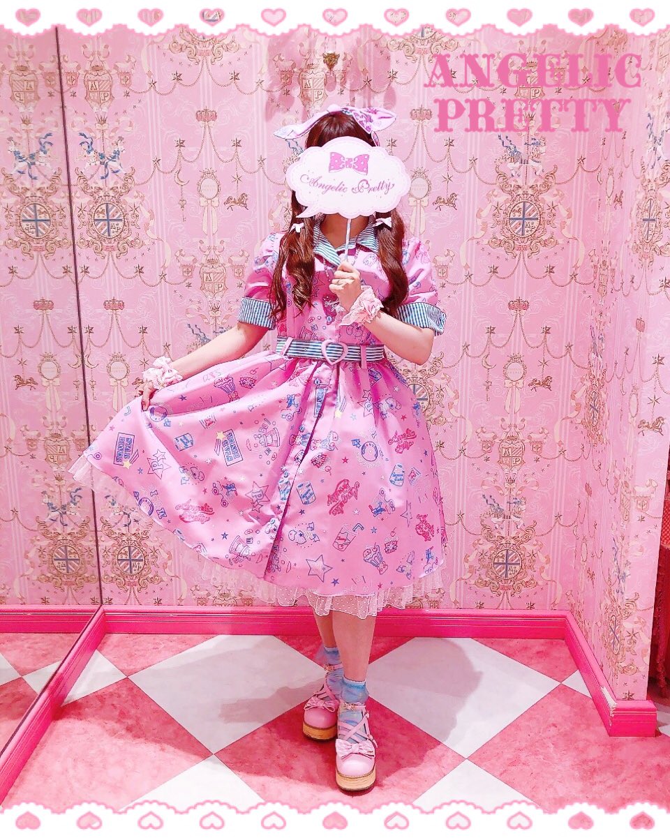 Neon Star Dinerワンピース Neon Star Diner ワンピース