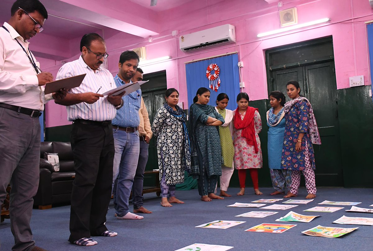 SAIL_IISCOSteel's tweet image. A Poster & Slogan Contest held as part of #VigilanceAwarenessWeek2025 at Nursing Training School, Burnpur Hospital on “Role of Citizens in Fighting Corruption” saw 26 students of Nursing display their talent, spreading the message of ethics & vigilance.
@SAILsteel
@SteelMinIndia
