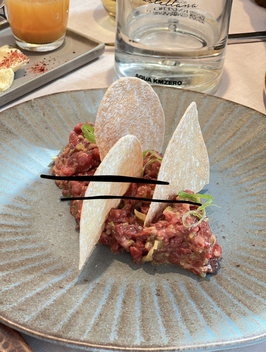 aj_Polin0815's tweet image. Restaurante La Mamona, con relativamente pocos huéspedes al mediodía, ideal para tomar fotos, recomiendo bistec, tortuga de Picaña, carne salada cruda, muy sabrosa