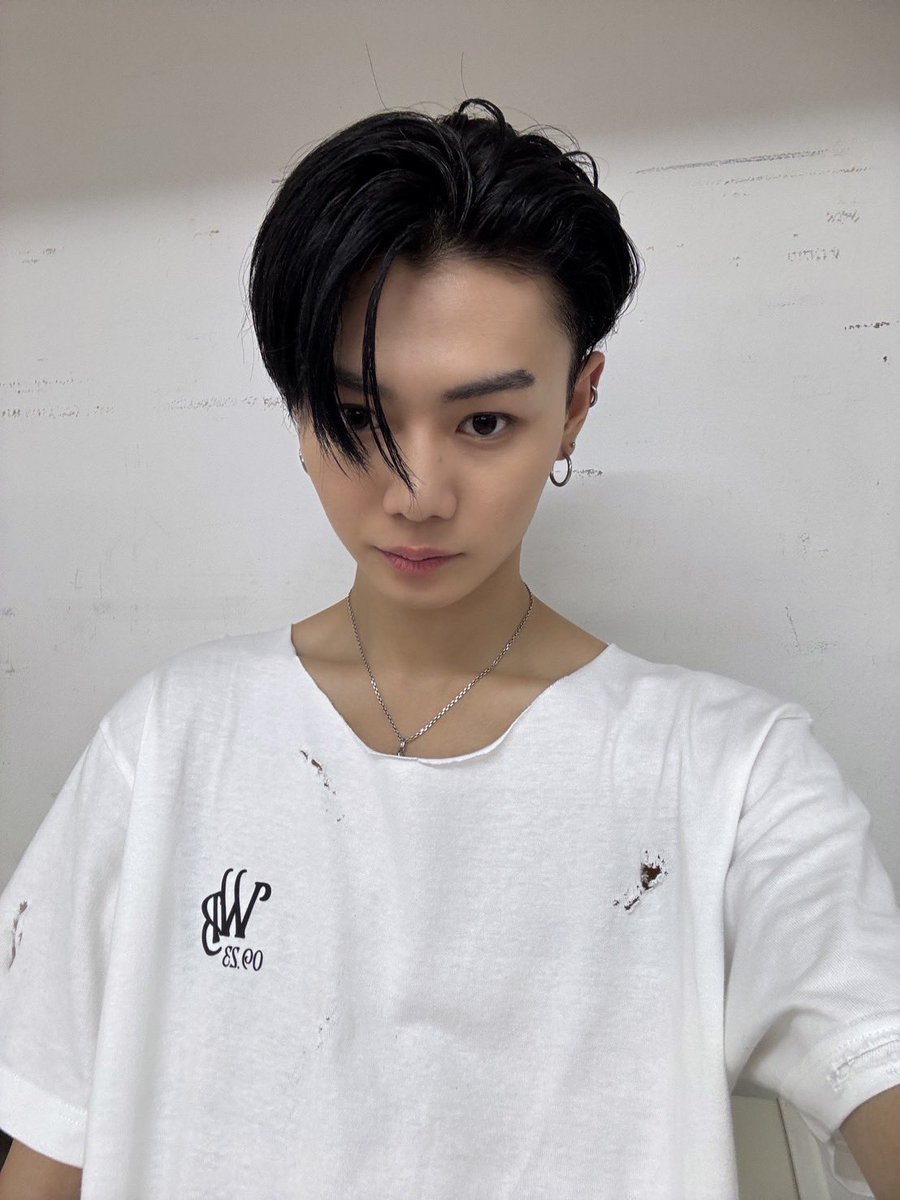 wildblue_ykme's tweet image. [HINATA]

昨日はほんとに楽しかったです😌 STARRYとまた最高の思い出作れて嬉しかった！！
ありがとうね

#WILDBLUE #鈴陽向 #HINATA #鈴川直弥 #NAOYA